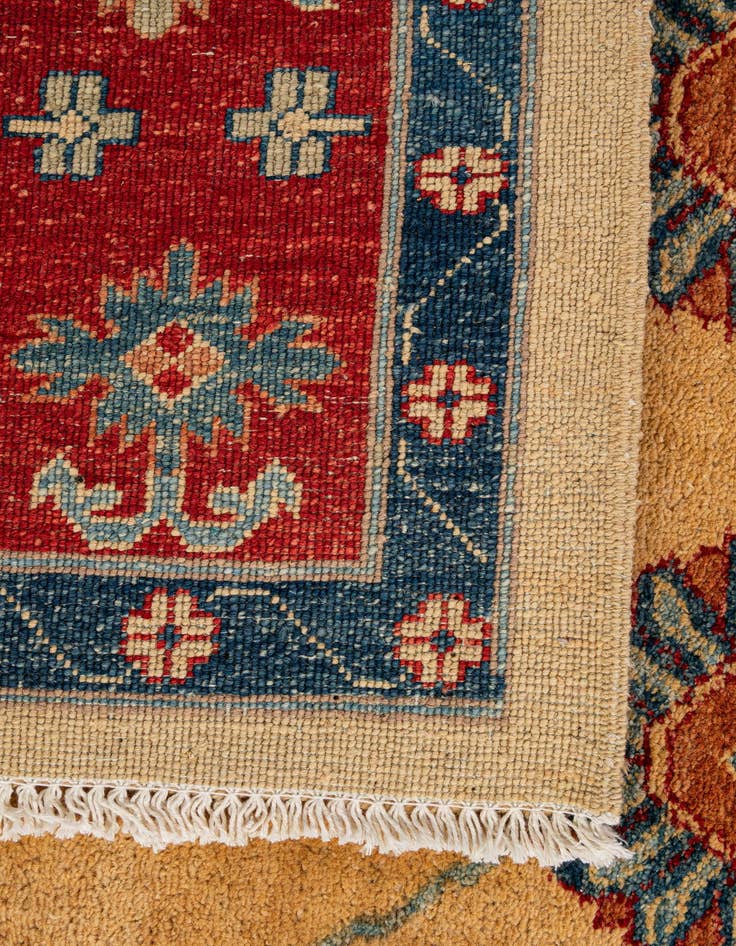 Detail image of 5' 7 x 7' 7  Hand Knotted Ziegler Wool Rug