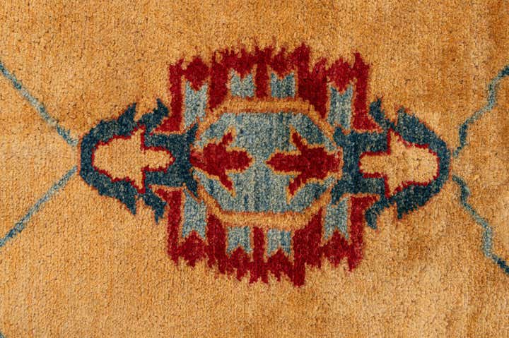 5' 8 x 7' 5 Hand Knotted Ziegler Wool Rug