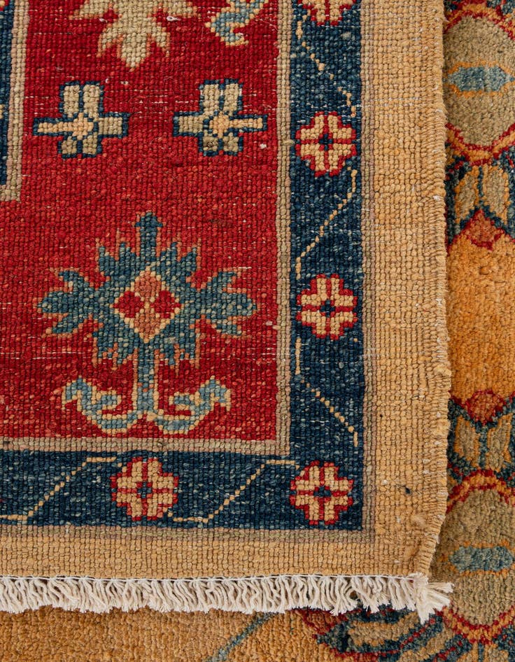 Detail image of 5' 9 x 7' 7  Hand Knotted Ziegler Wool Rug