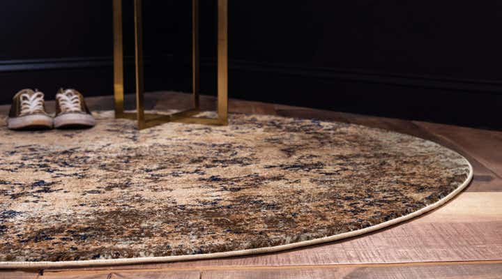 4' 5 x 4' 5 Charlestown Round Rug