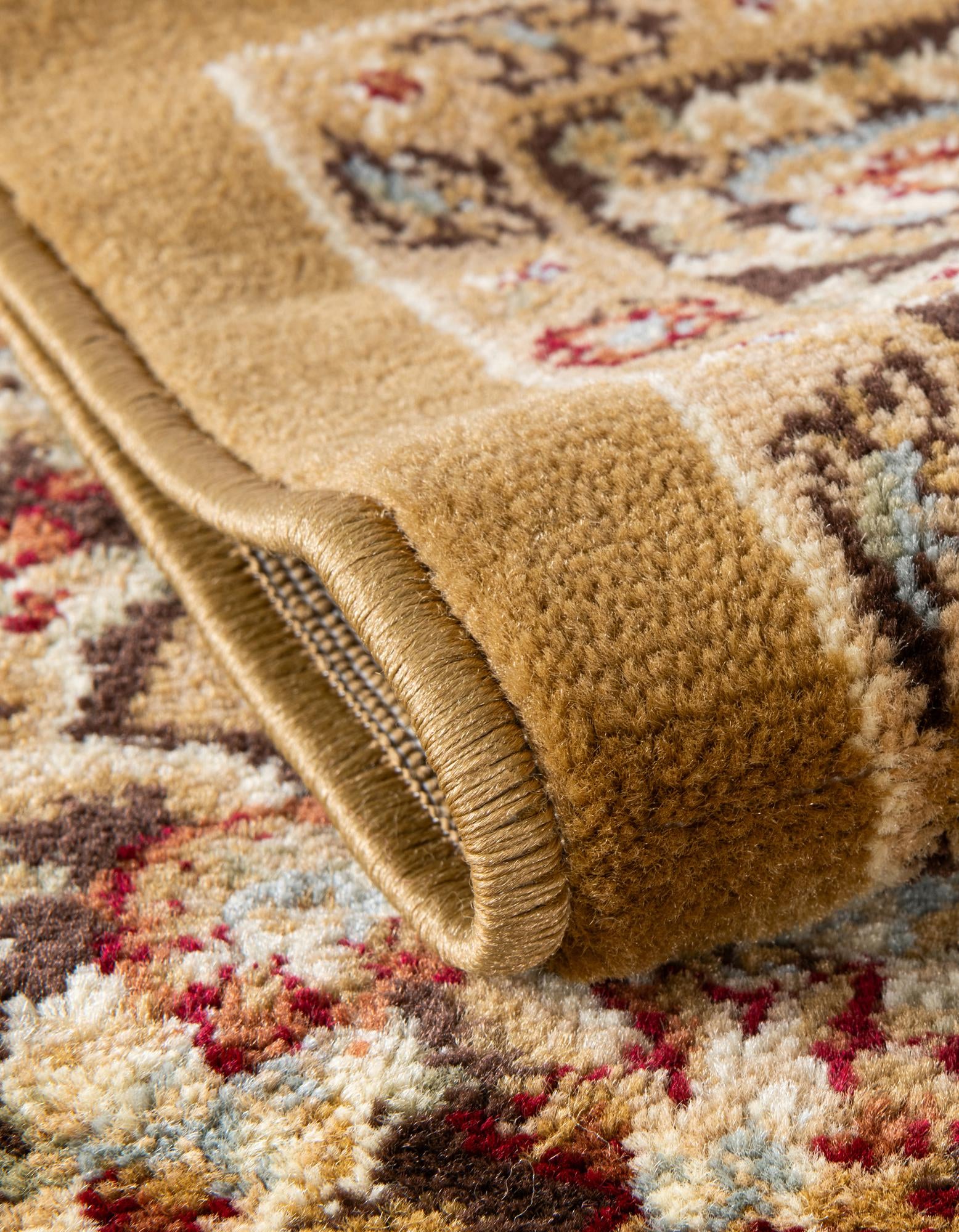 7' 10 x 7' 10 Classic Agra Round Rug