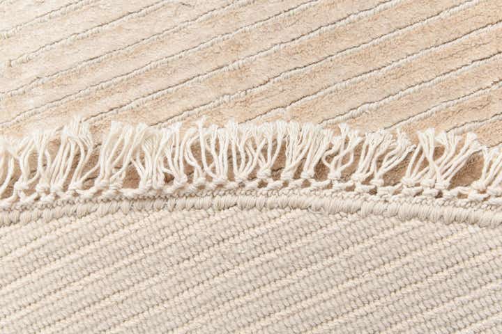 6' 6 x 6' 6 Hand Knotted Darya Wool Round Rug