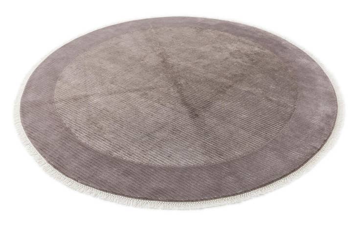 Detail image of 6' 7 x 6' 7 Hand Knotted Darya Wool Round Rug
