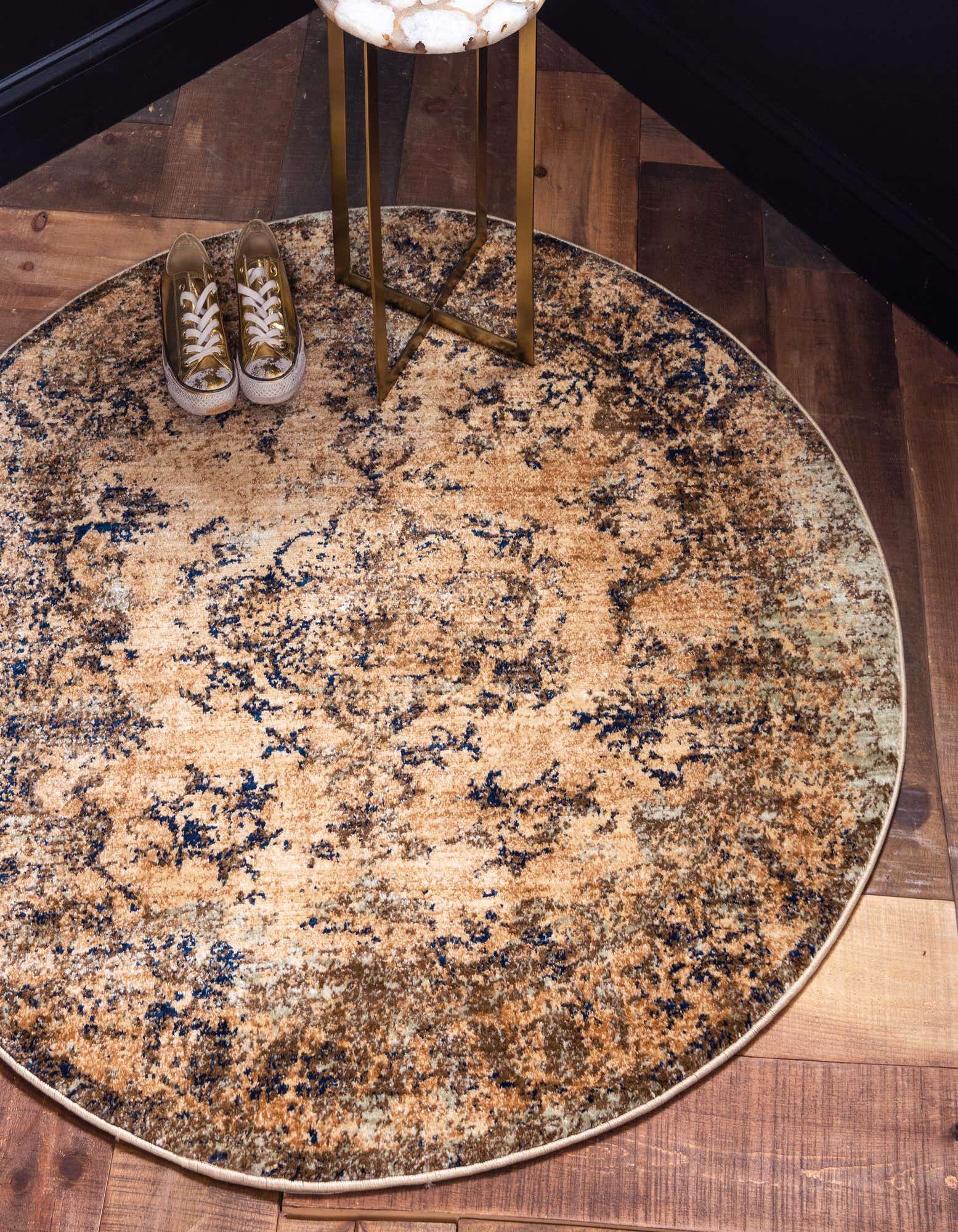 Detail image of  4' 5 x 4' 5 Graham Round Rug