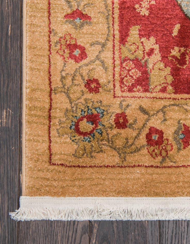 Detail image of 2' 7 x 10' Chelsea Runner Rug