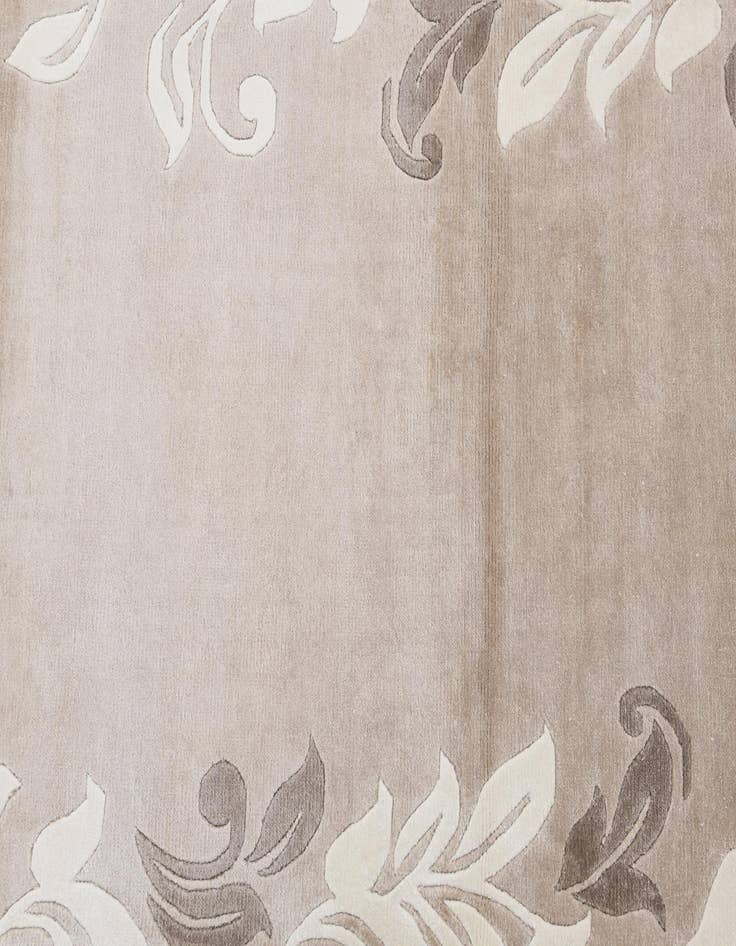 Detail image of 2' 7 x 9' 11  Hand Knotted Darya Wool Runner Rug