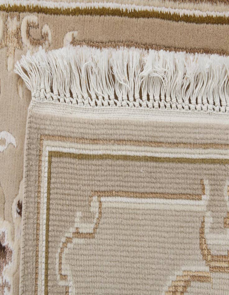 Detail image of 2' 9 x 9' 7  Hand Knotted Darya Wool Runner Rug