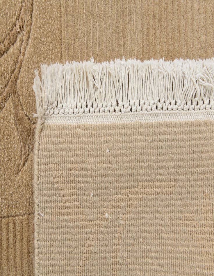 Detail image of 3' 3 x 6' 9  Hand Knotted Darya Wool Runner Rug