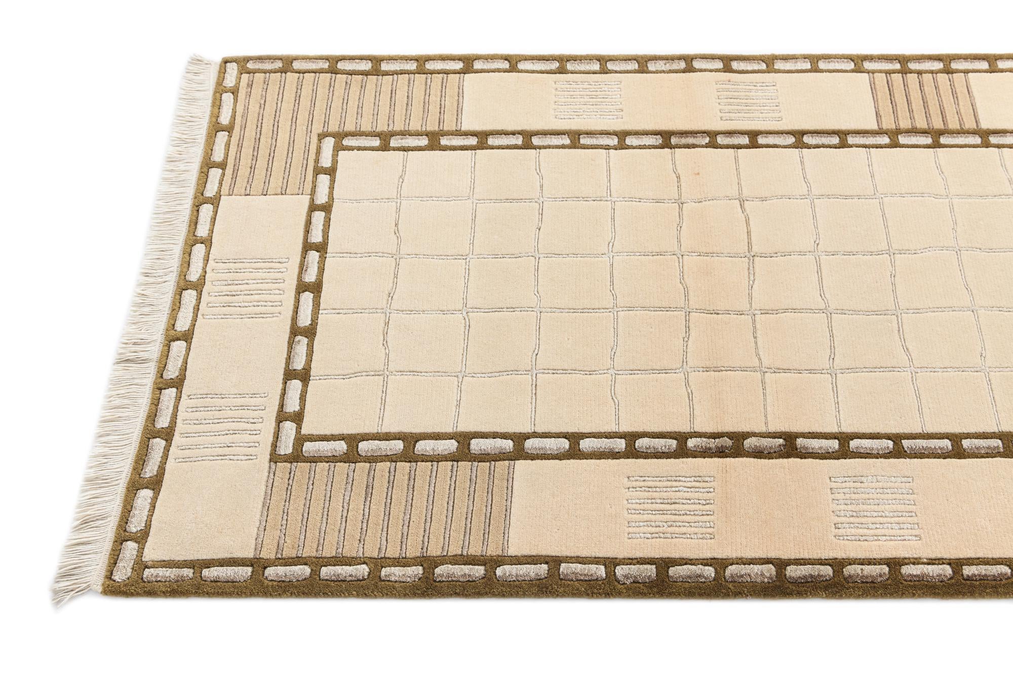 2' 9 x 9' 9 Hand Knotted Darya Wool Runner Rug