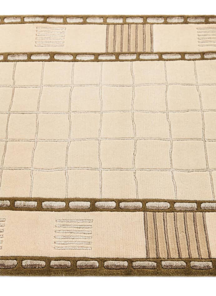 Detail image of 2' 9 x 9' 9 Hand Knotted Darya Wool Runner Rug