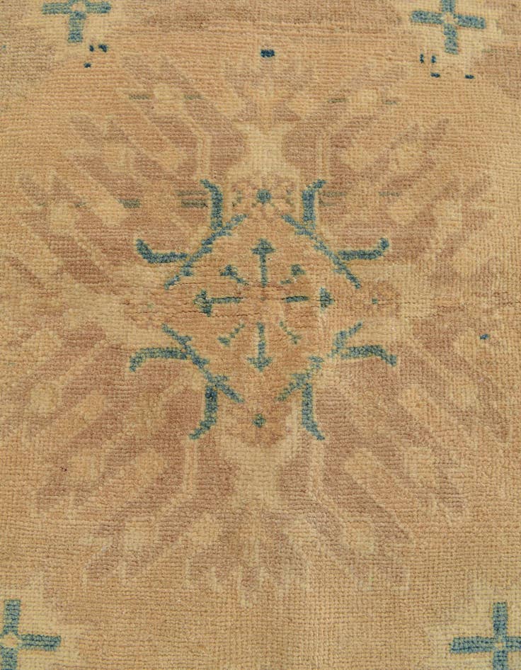 Detail image of 2' 9 x 5' 4 Hand Knotted Oushak Wool Runner Rug