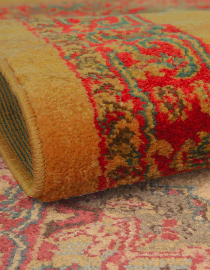 Detail image of 2' 7 x 7' Sara Runner Rug