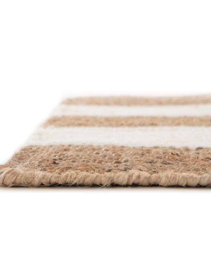 Detail image of 2' 7 x 10' Hand Woven Jill Zarin Hamptons Runner Rug