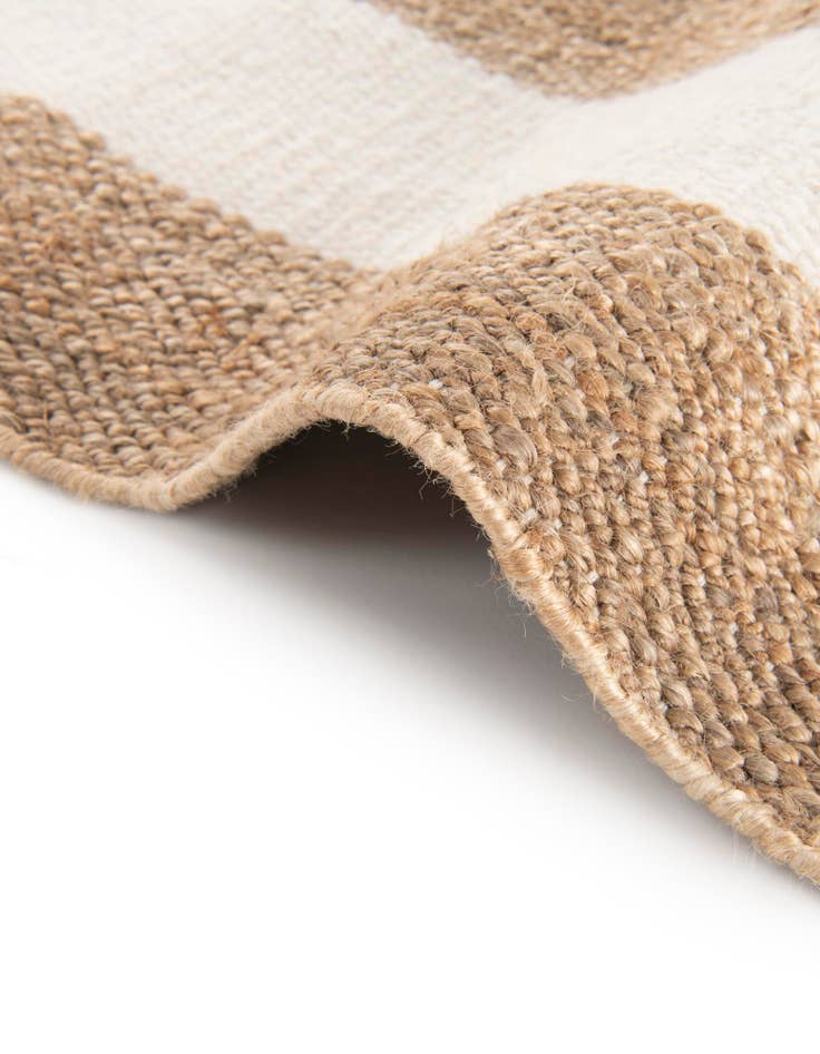 Detail image of 2' 7 x 10' Hand Woven Jill Zarin Hamptons Runner Rug