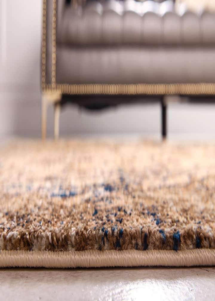 4' 5 x 4' 5 Graham Square Rug