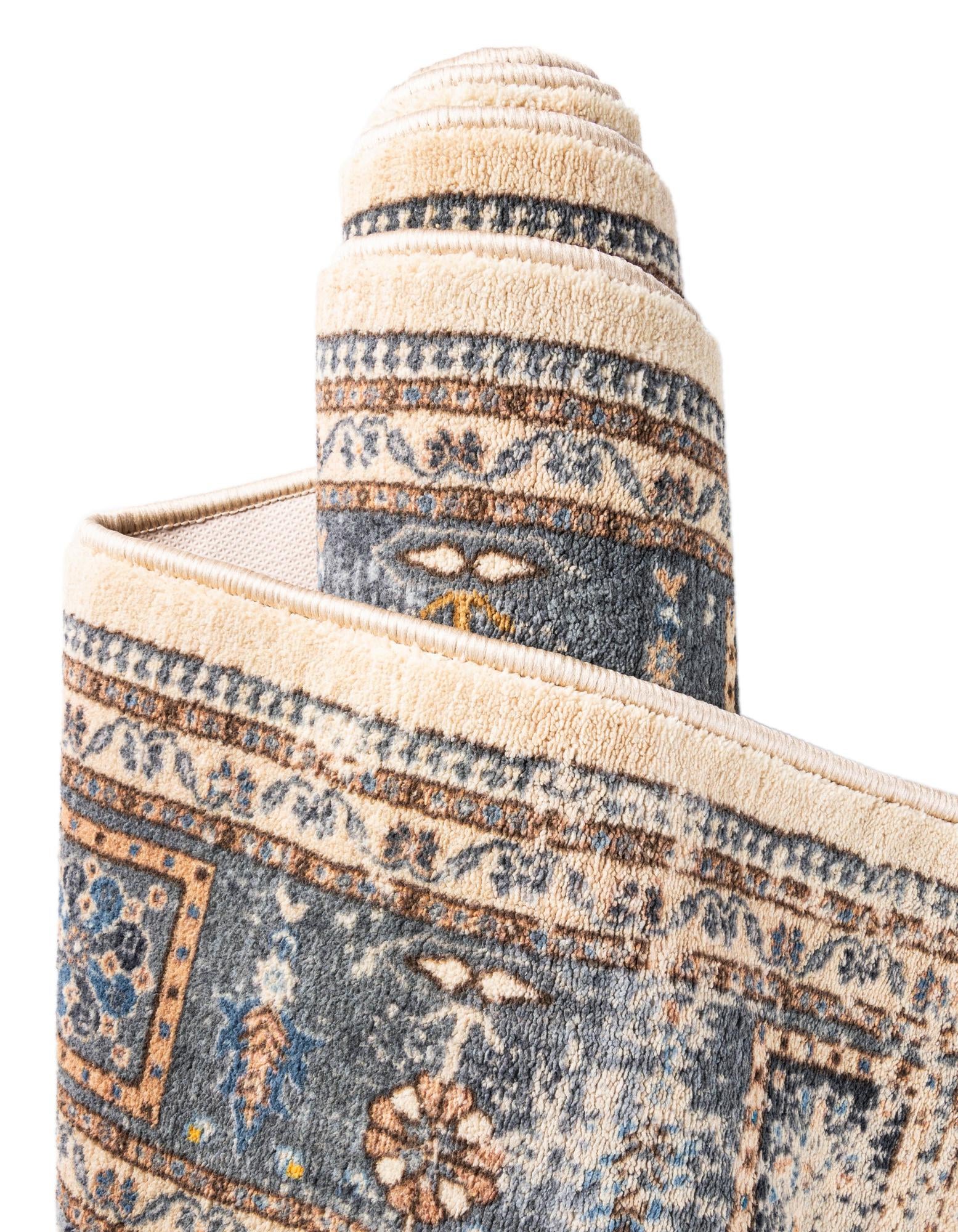 5' 3 x 5' 3 Medina Square Rug