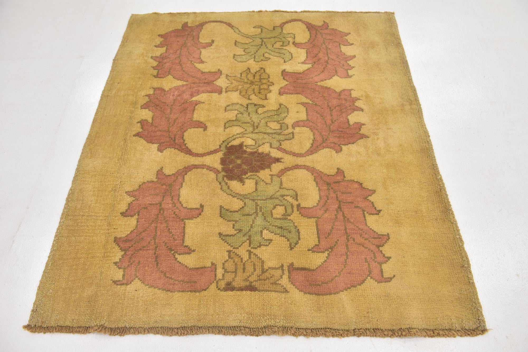 4' 6 x 5' 4 Hand Knotted Oushak Wool Square Rug