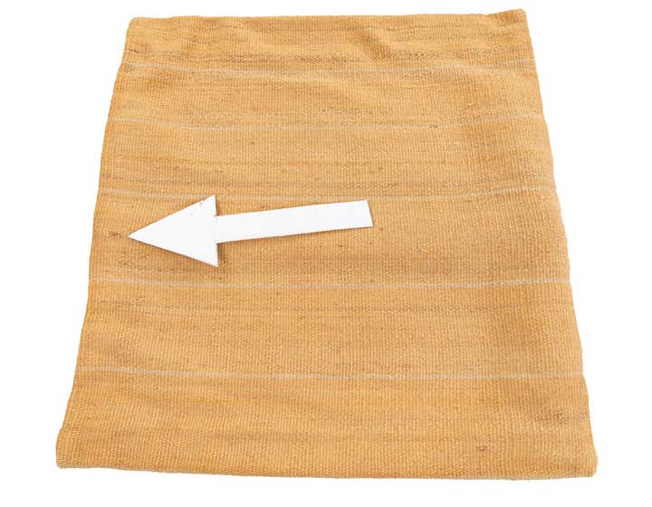 1' 6 x 1' 6 Hand Woven Pillow Wool Square Rug