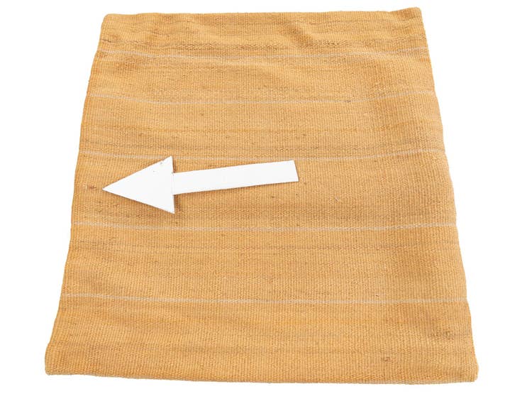 Detail image of 1' 6 x 1' 6 Hand Woven Pillow Wool Square Rug