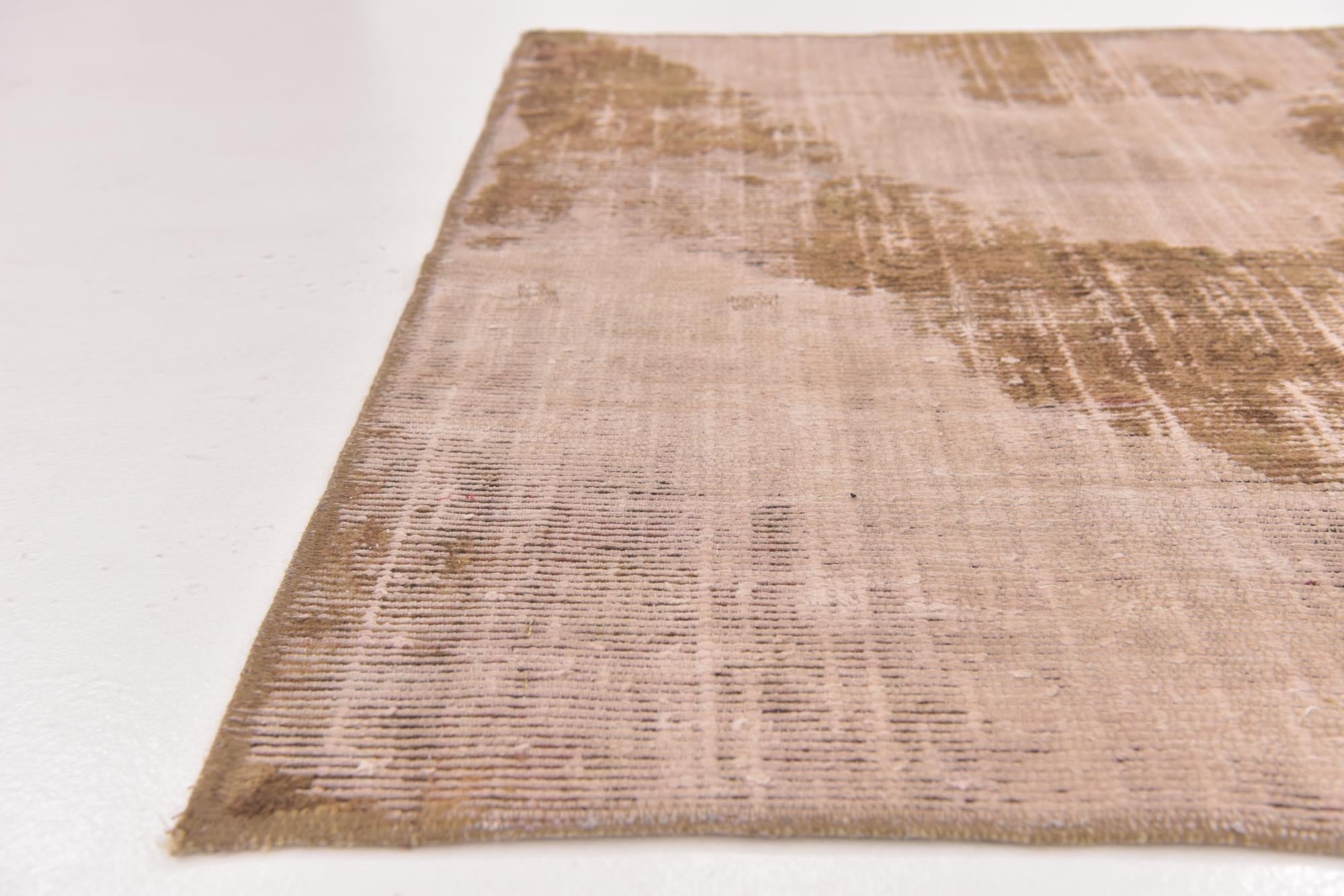 3' 10 x 4' 3 Hand Knotted Ultra Vintage Persian Wool Square Rug