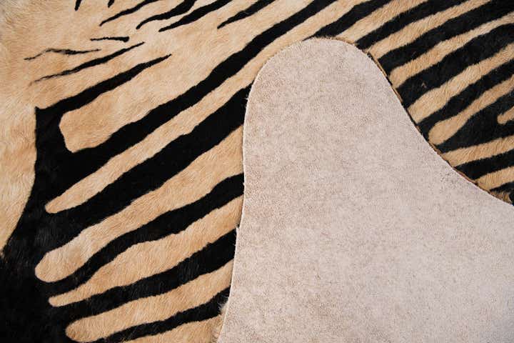 6' 6 x 7' Cowhide Leather Freeform Rug