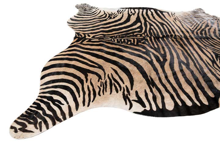 6' 3 x 7' Cowhide Leather Freeform Rug