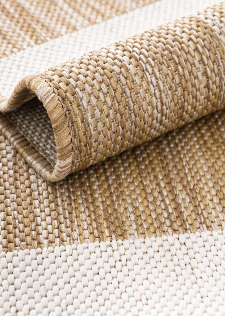 2' 7 x 4' Easy-Clean Ribbon Indoor / Outdoor Hearth Rug