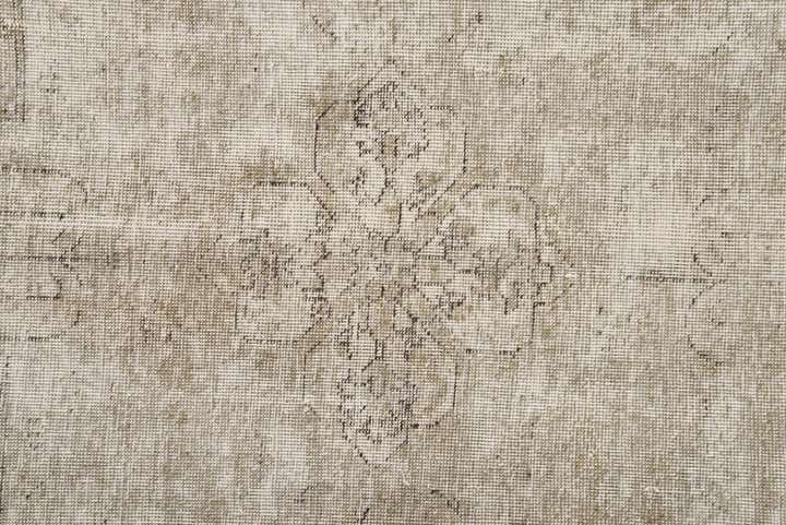 7' 8 x 10' 9 Hand Knotted Ultra Vintage Persian Wool Rug