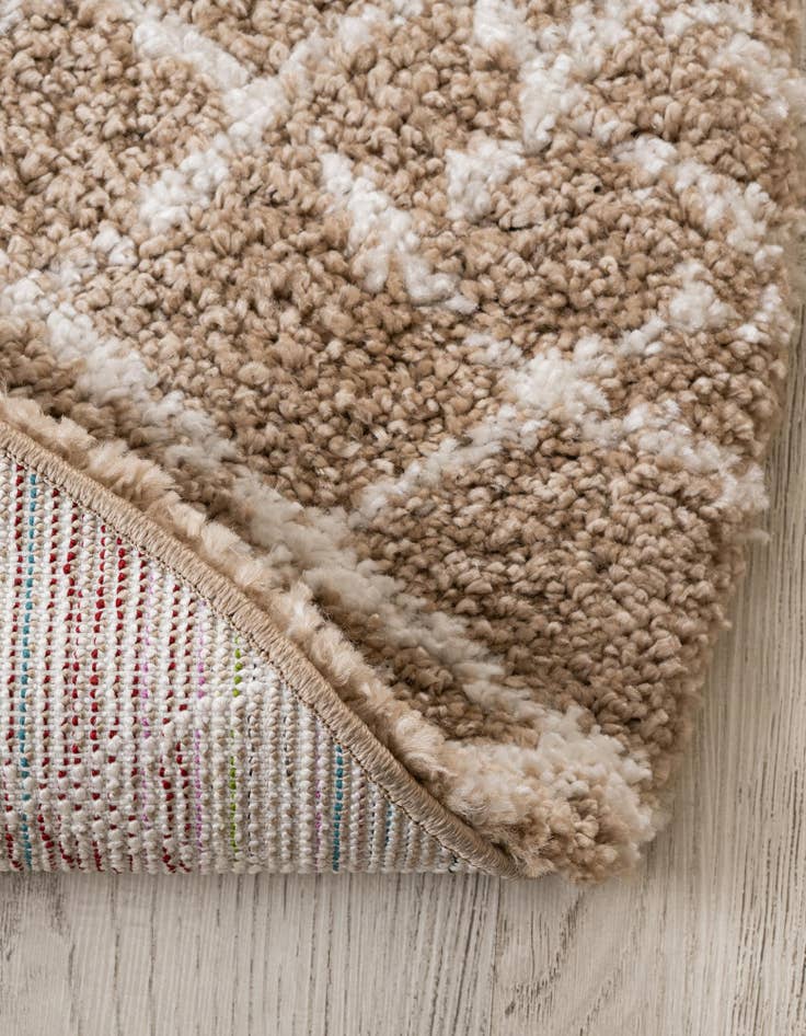 Detail image of 4' x 6' Moroccan Shag Oval Rug