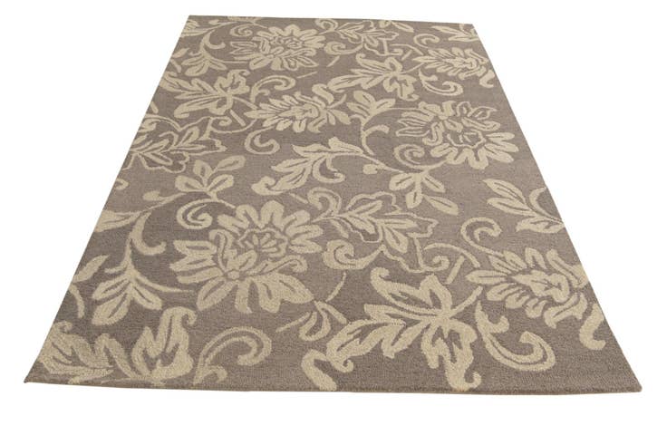 Detail image of 5' 1 x 8' Agra Wool Rug