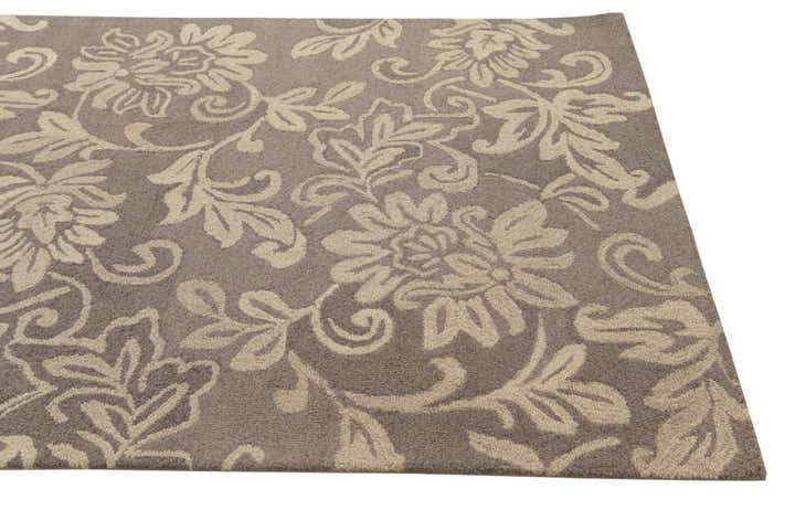 5' 1 x 8' Agra Wool Rug