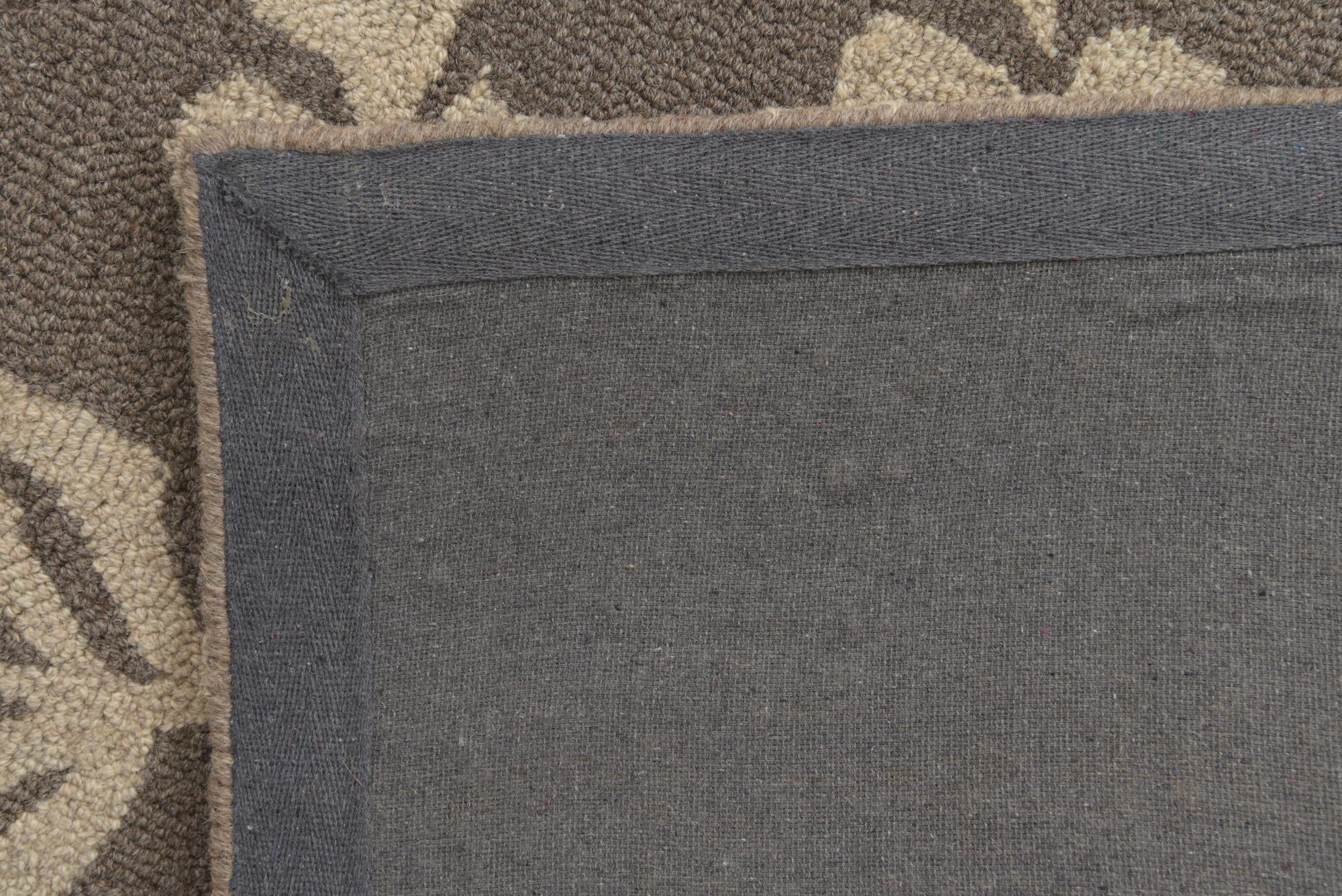 5' 1 x 8' Agra Wool Rug