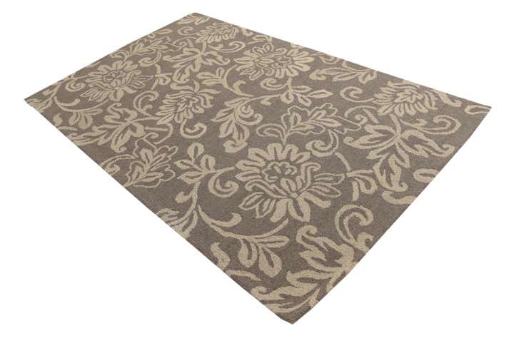 5' x 8' Agra Wool Rug