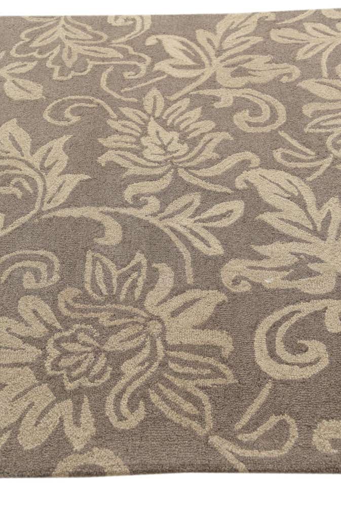 5' x 8' Agra Wool Rug