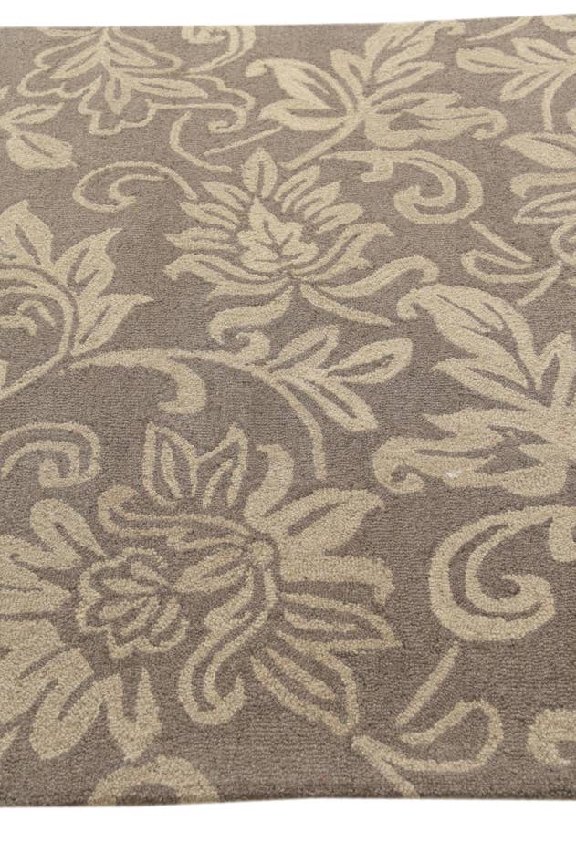 Detail image of 5' x 8' Agra Wool Rug