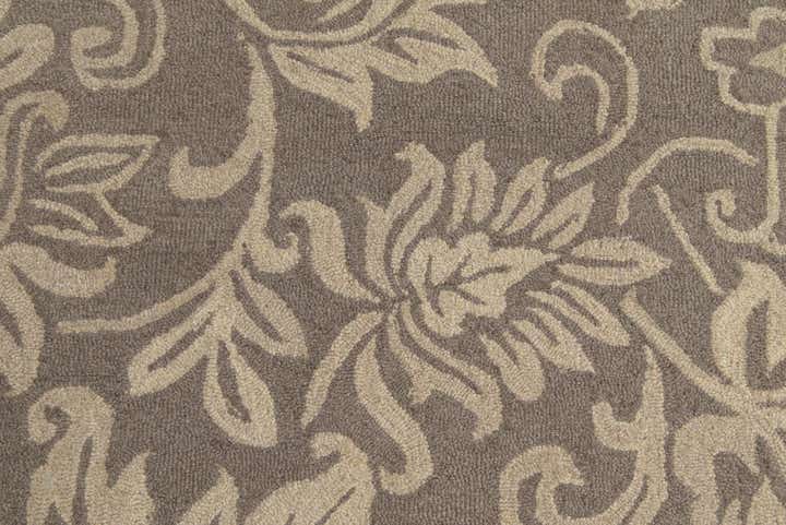 5' x 8' Agra Wool Rug