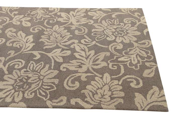 5' 1 x 8' Agra Wool Rug