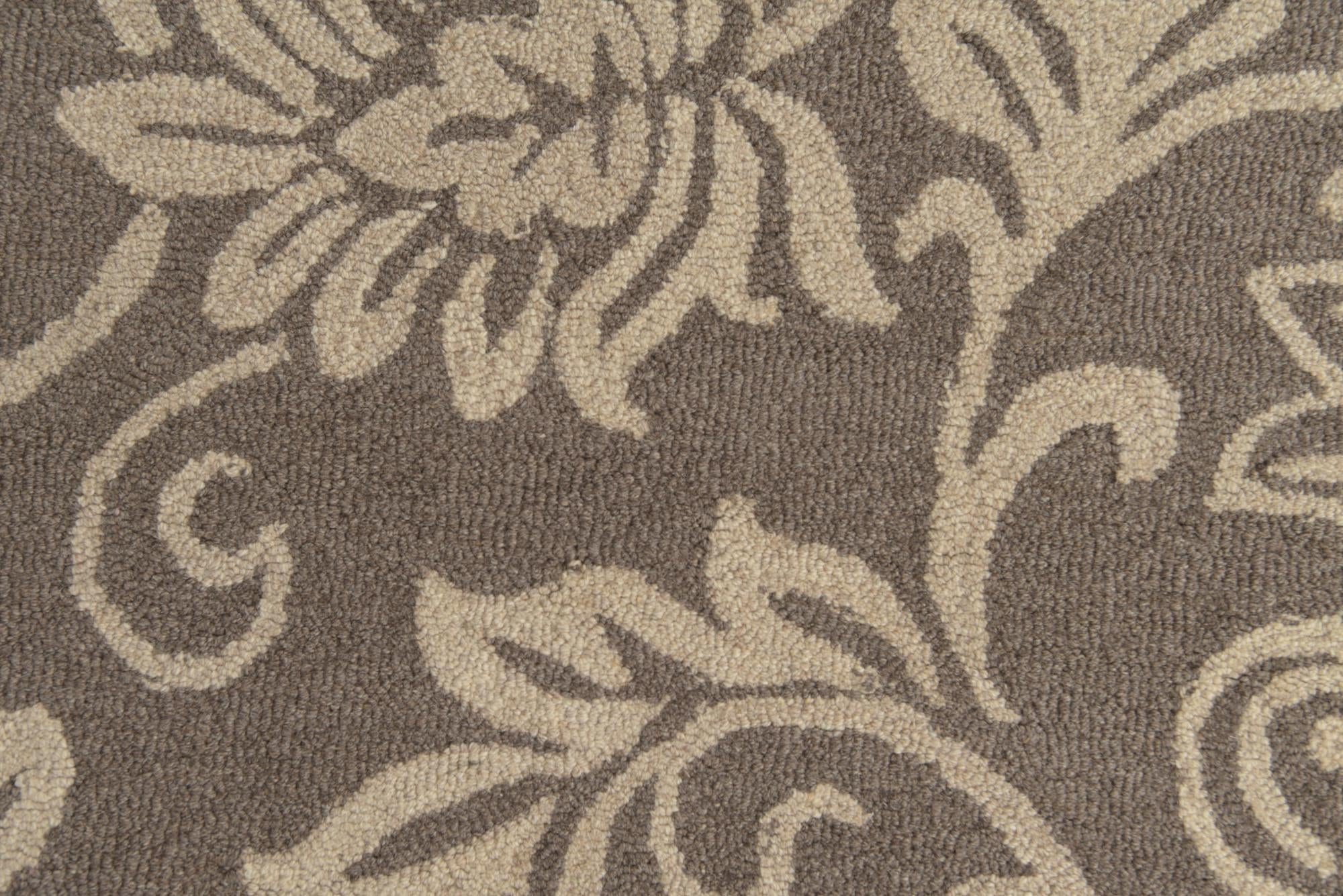 5' 1 x 8' Agra Wool Rug