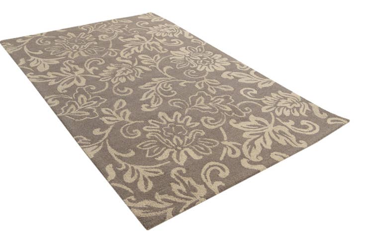 Detail image of 5' 2 x 8' Agra Wool Rug