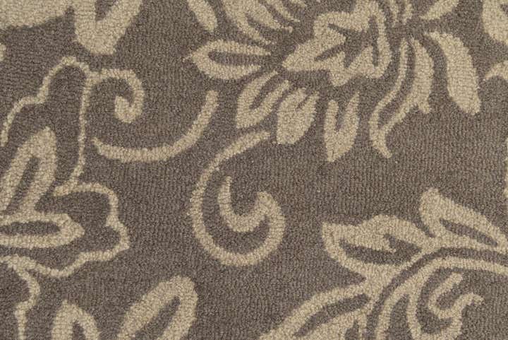 5' 2 x 8' Agra Wool Rug