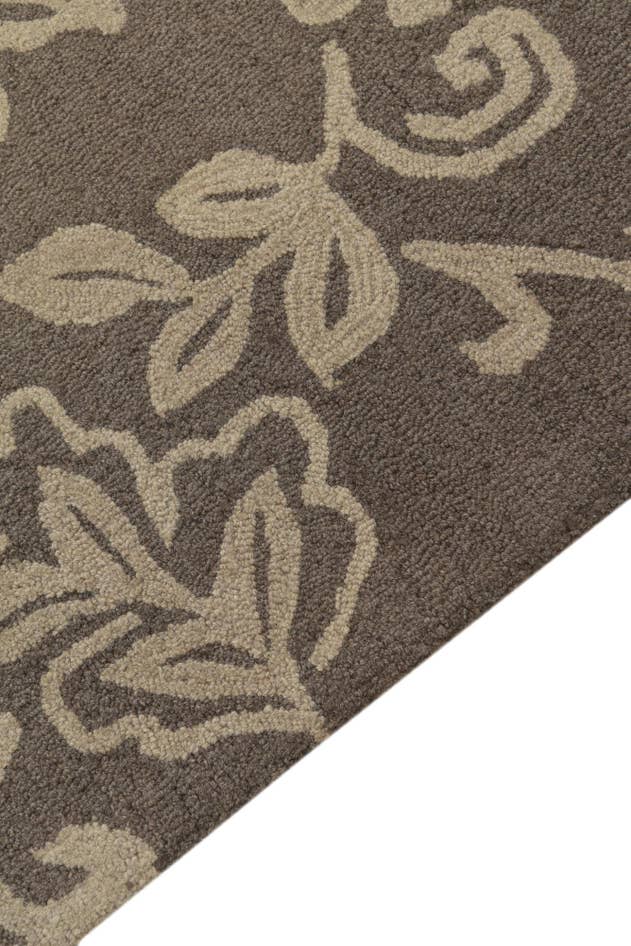 Detail image of 5' x 7' 10 Agra Wool Rug