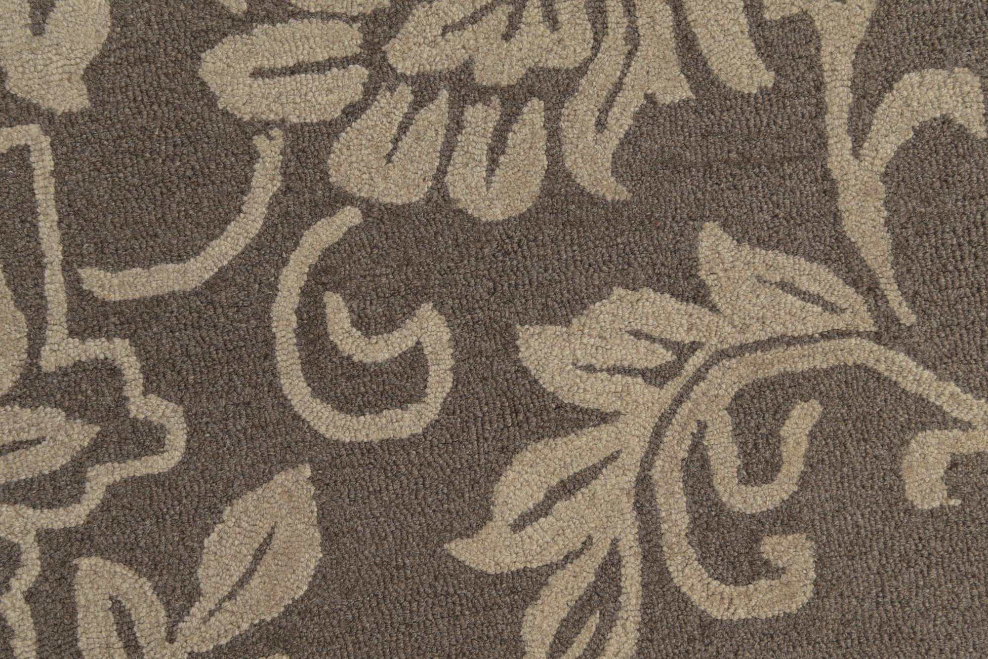 5' x 7' 10 Agra Wool Rug