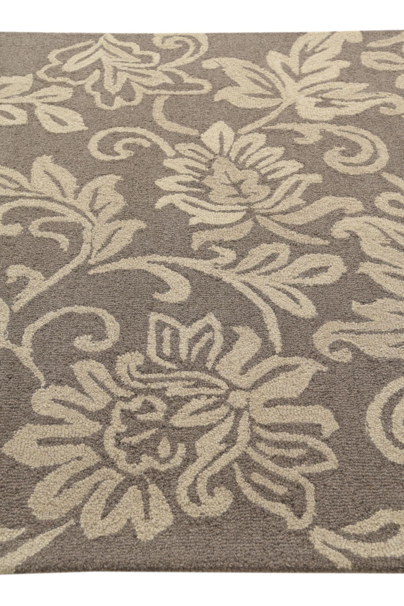 5' 1 x 8' Agra Wool Rug