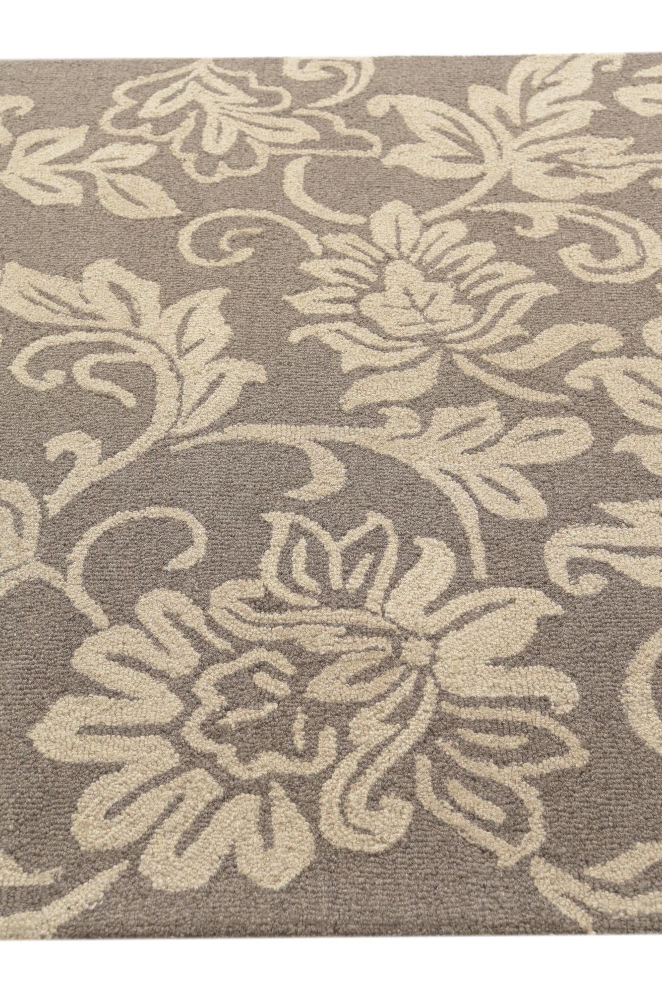 5' 1 x 8' Agra Wool Rug