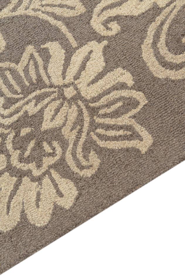 Detail image of 5' x 8' Agra Wool Rug