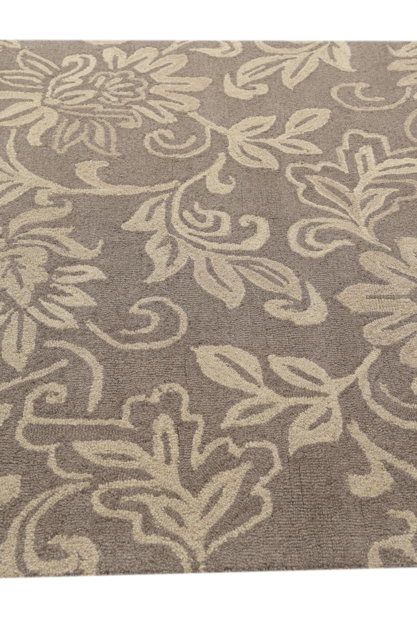 5' x 8' Agra Wool Rug