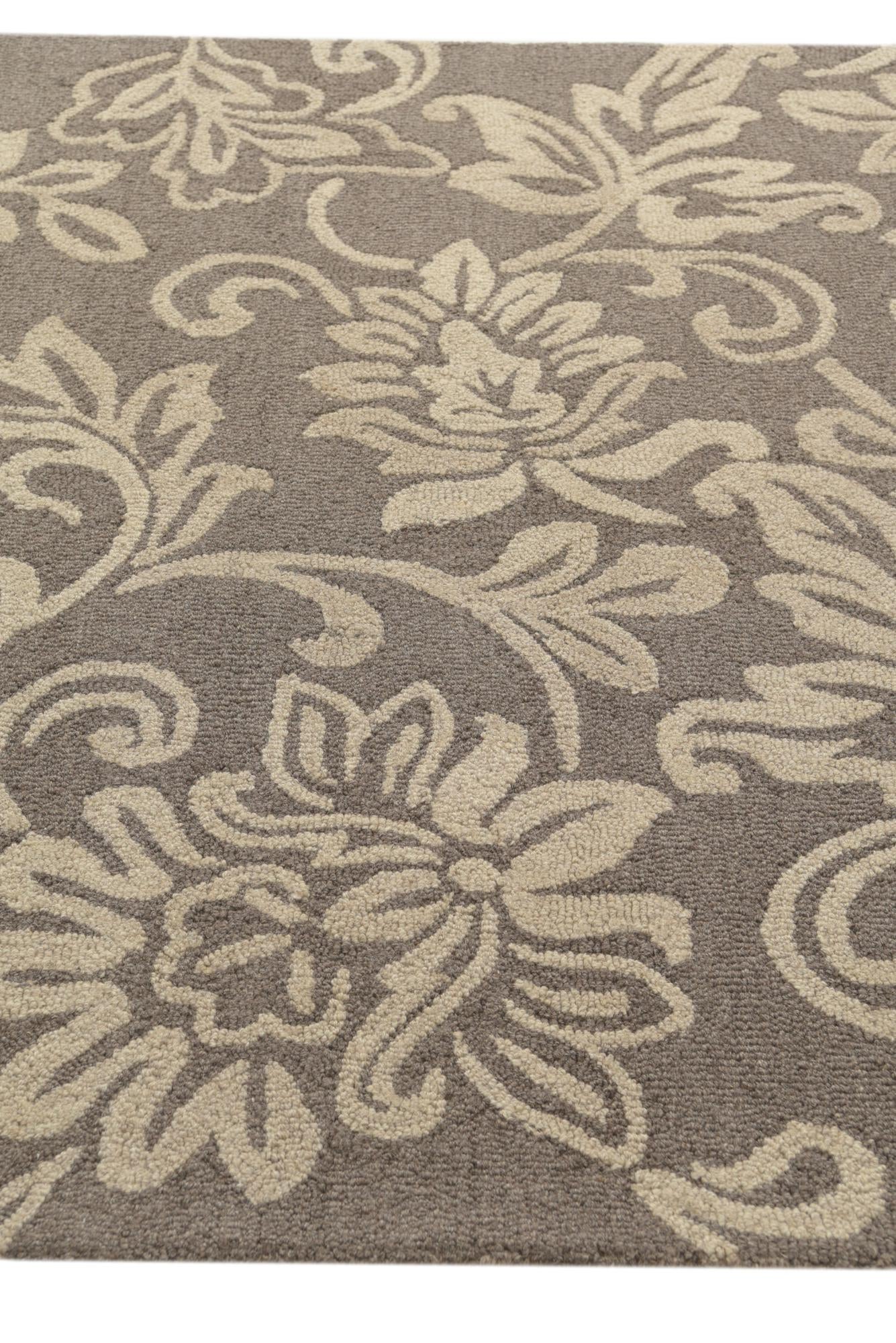 5' x 8' Agra Wool Rug