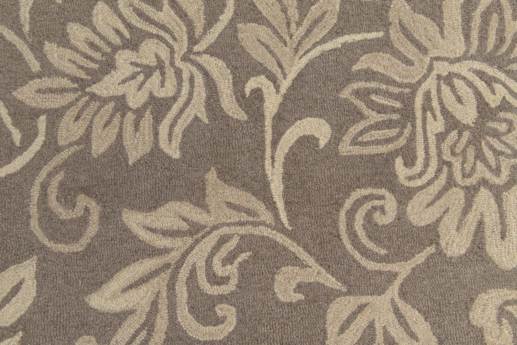 5' x 8' Agra Wool Rug