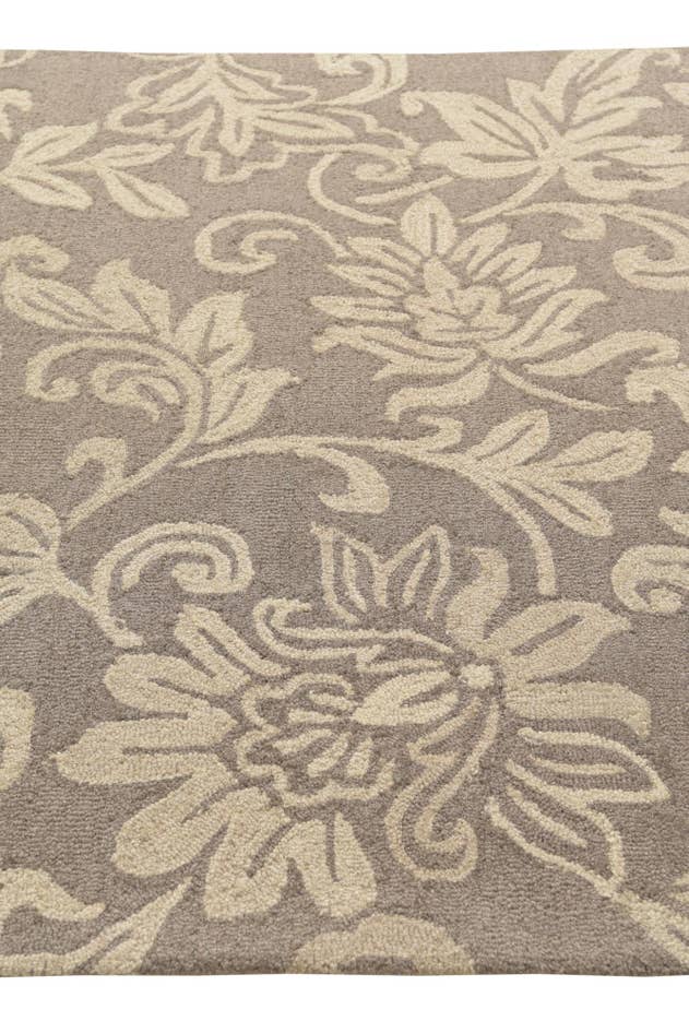 Detail image of 5' x 8' Agra Wool Rug