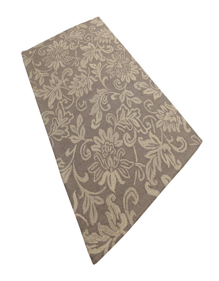 Detail image of 5' x 8' Agra Wool Rug